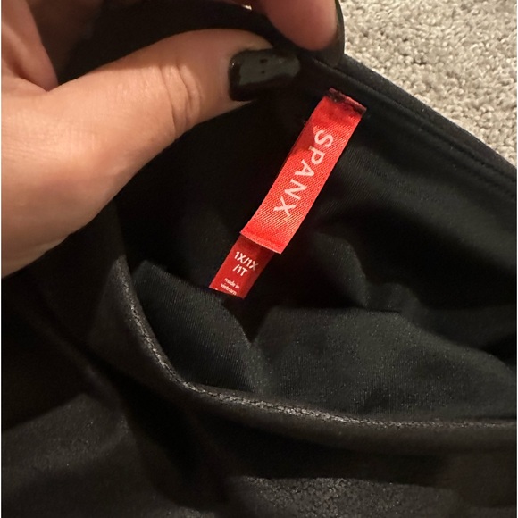 LIKE NEW SPANX faux leather leggings - Picture 2 of 3